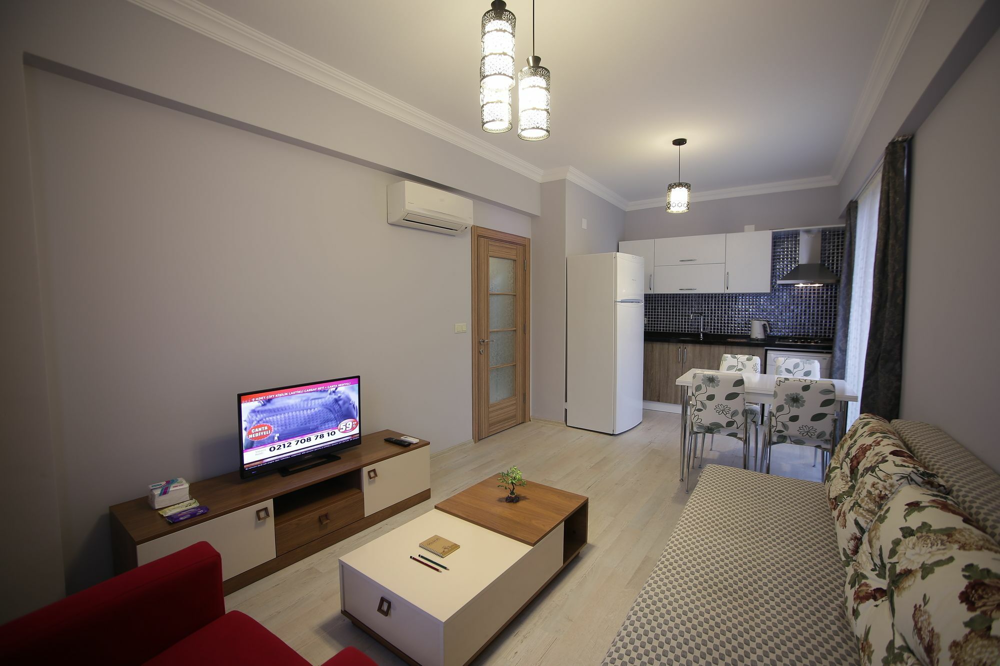 Central Vip Apartments Трабзон Экстерьер фото