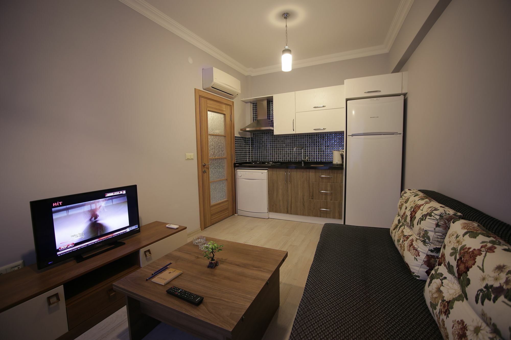 Central Vip Apartments Трабзон Экстерьер фото
